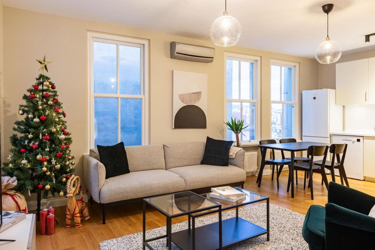 Mesmerizing Flat With Bosphorus View In Beyoglu Apartment Истанбул Екстериор снимка